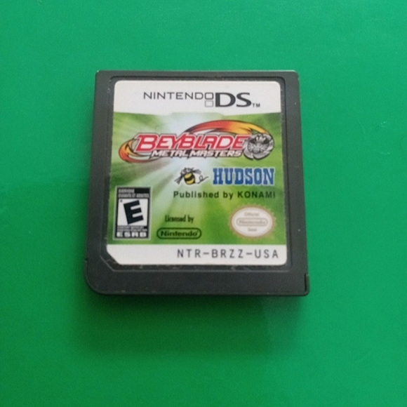 Beyblade Metal Masters DS Video Game + Vulcan Horuseus 145D Beyblade Bundle - Picture 5 of 11